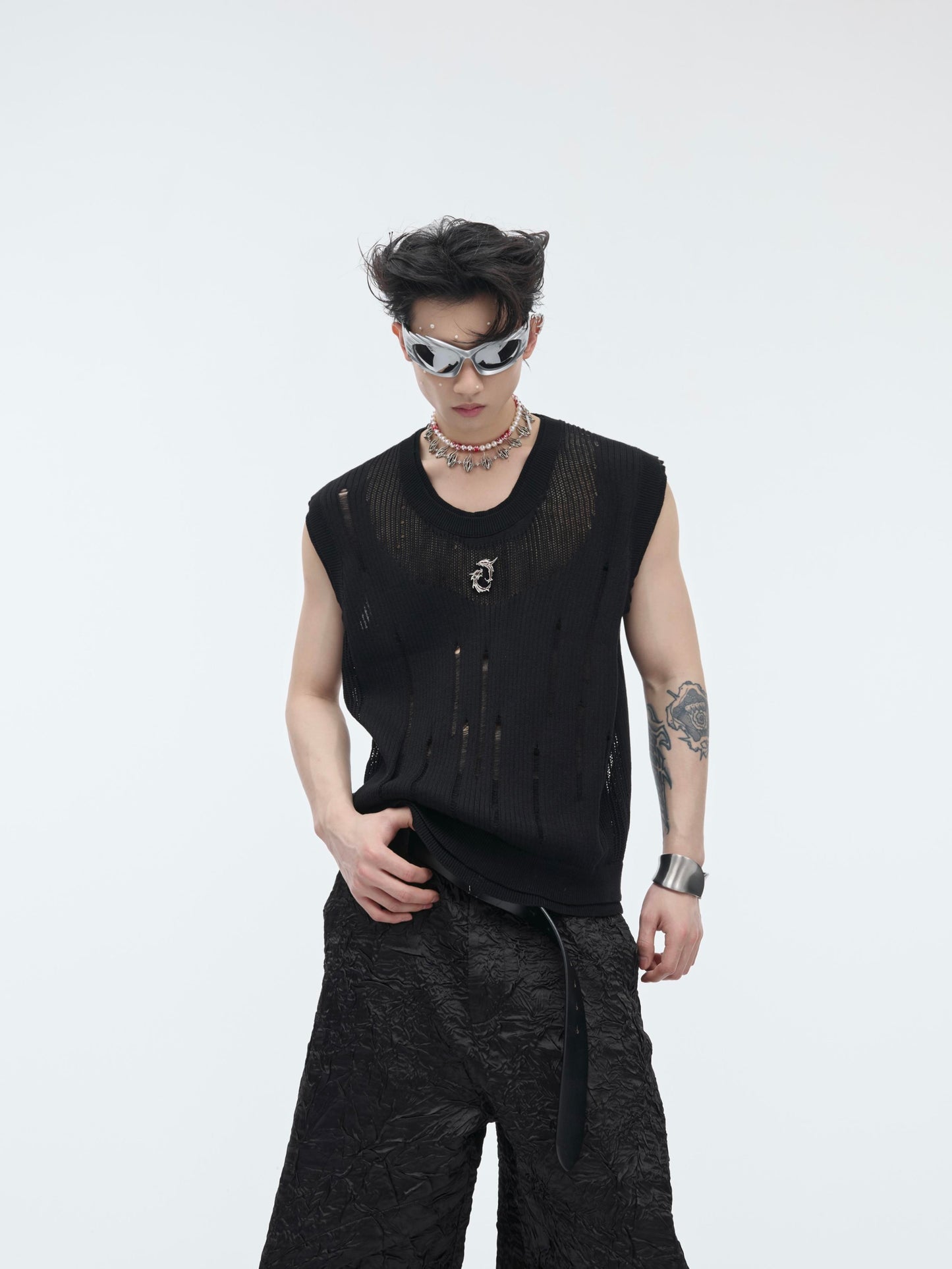 Ripped Hollow-Out Knitted Vest