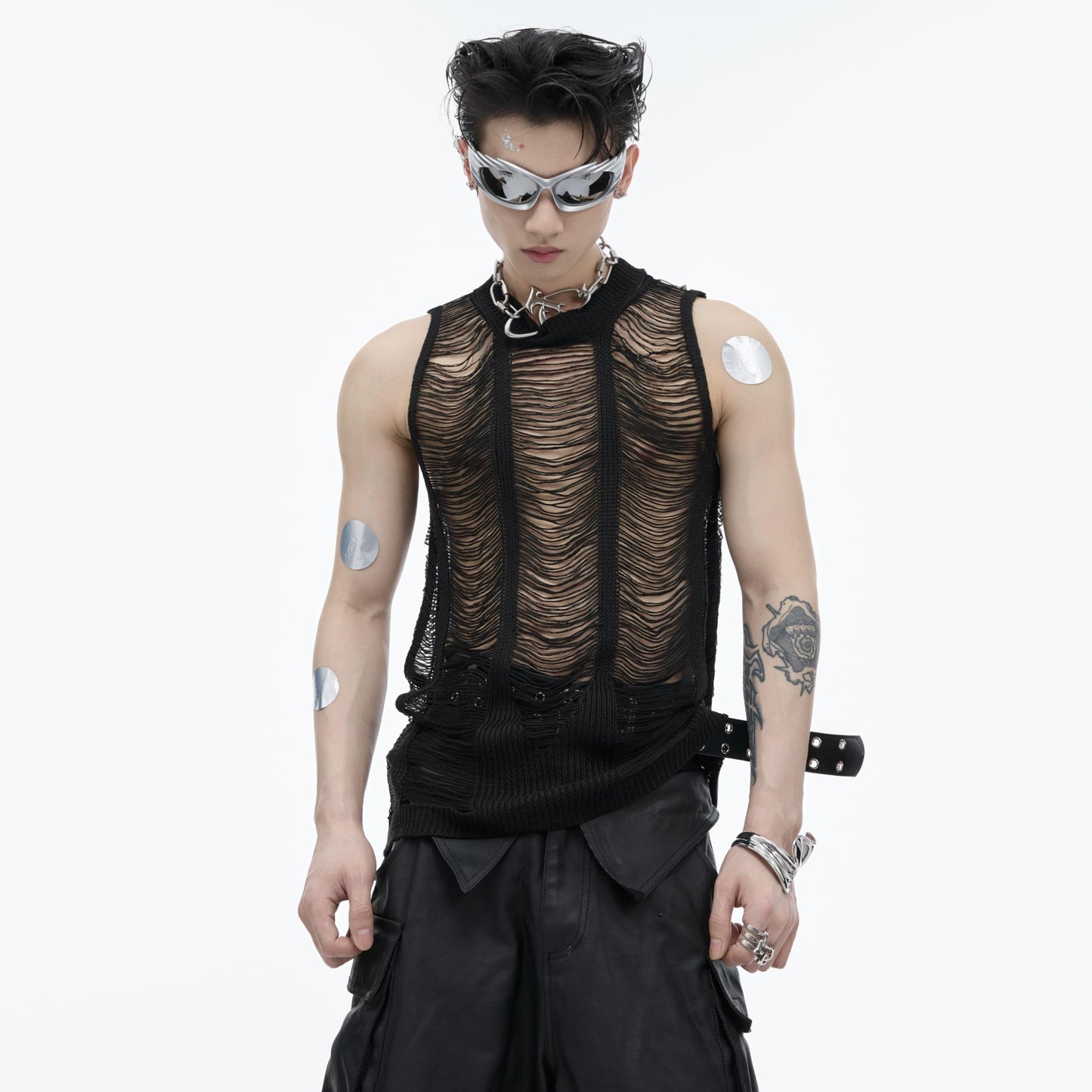 Hollow-Knitted Slim Fit Vest