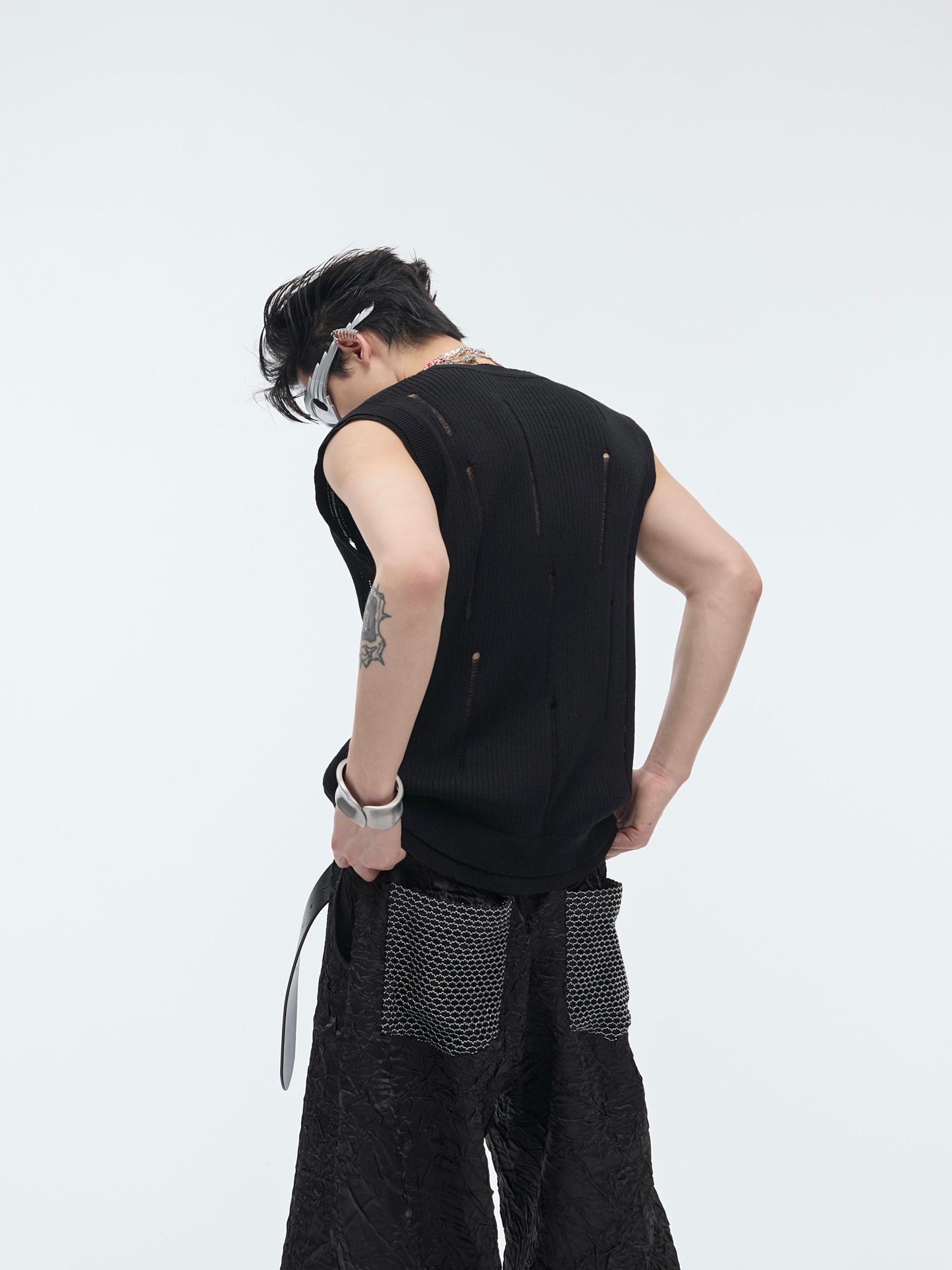 Ripped Hollow-Out Knitted Vest